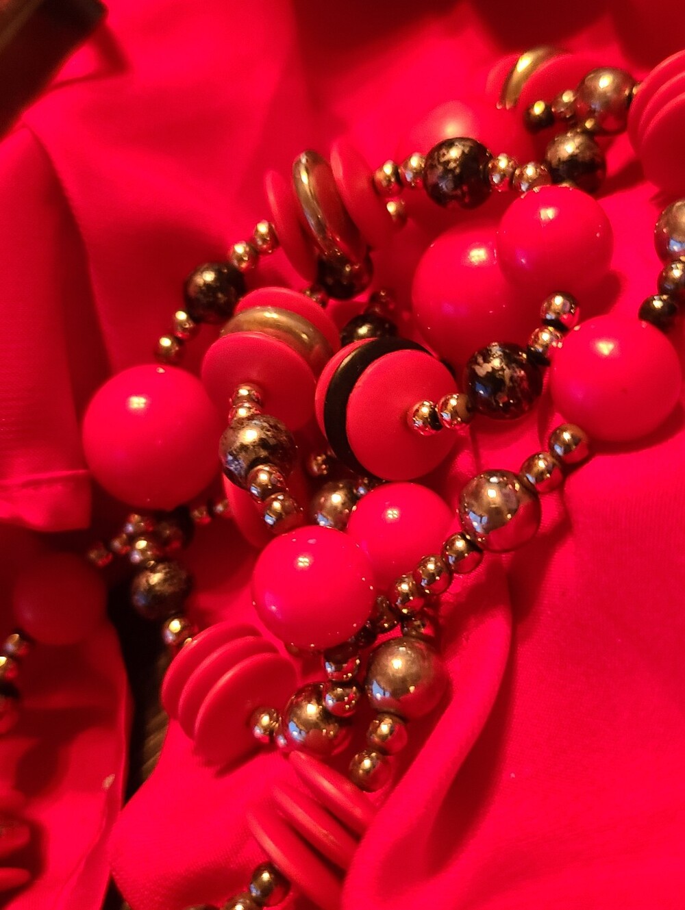 Beaded Necklace - Picture 17 of 17